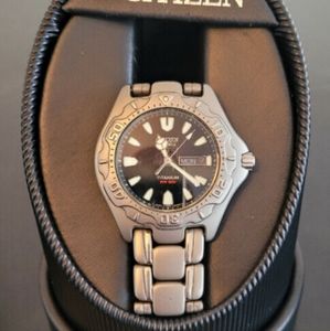 CITIZEN ECO-DRIVE TITANIUM men - Japon